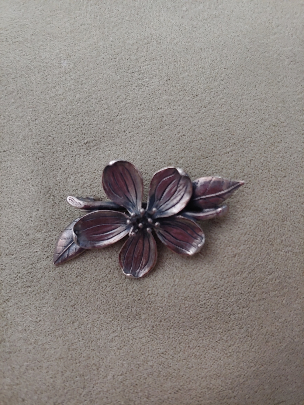 Sterling Silver Signed Brooch with Leaf Accents